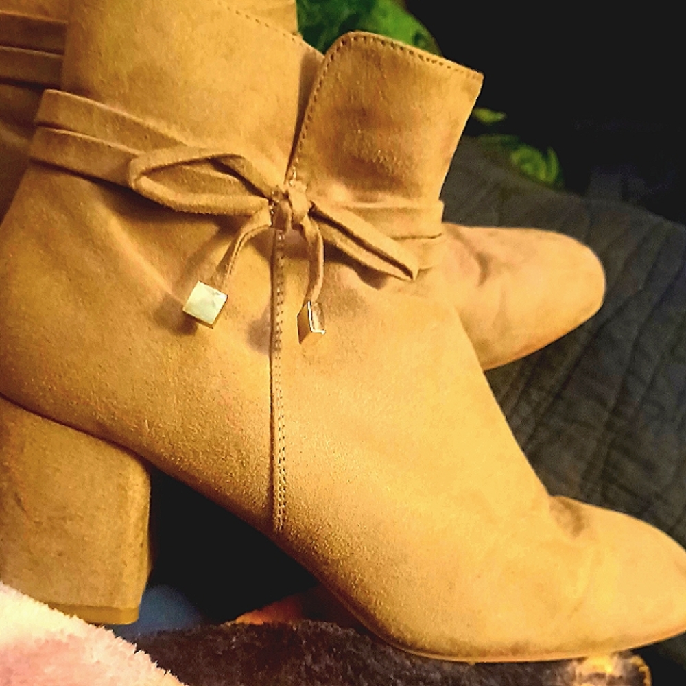 Kelly and Kate suede ankle boot